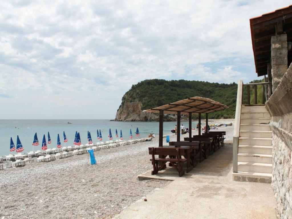 Apartments Galija Petrovac Exterior photo